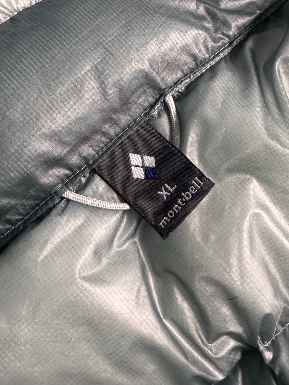 몽벨 플라즈마 1000 알파인 다운 파카 라이트 그레이 XL 상품이미지4