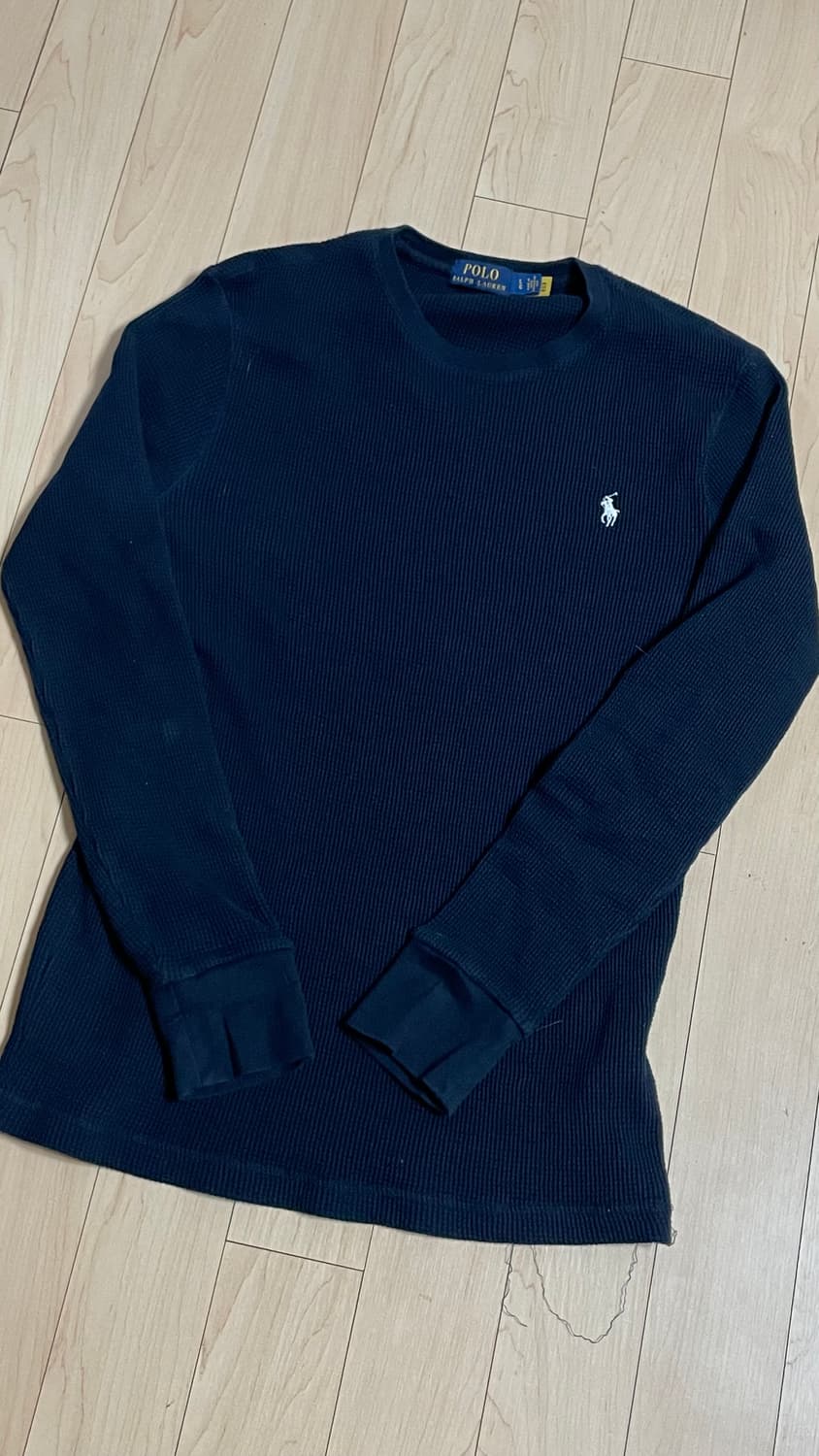 폴로 니트 L 판매합니다 상품이미지1