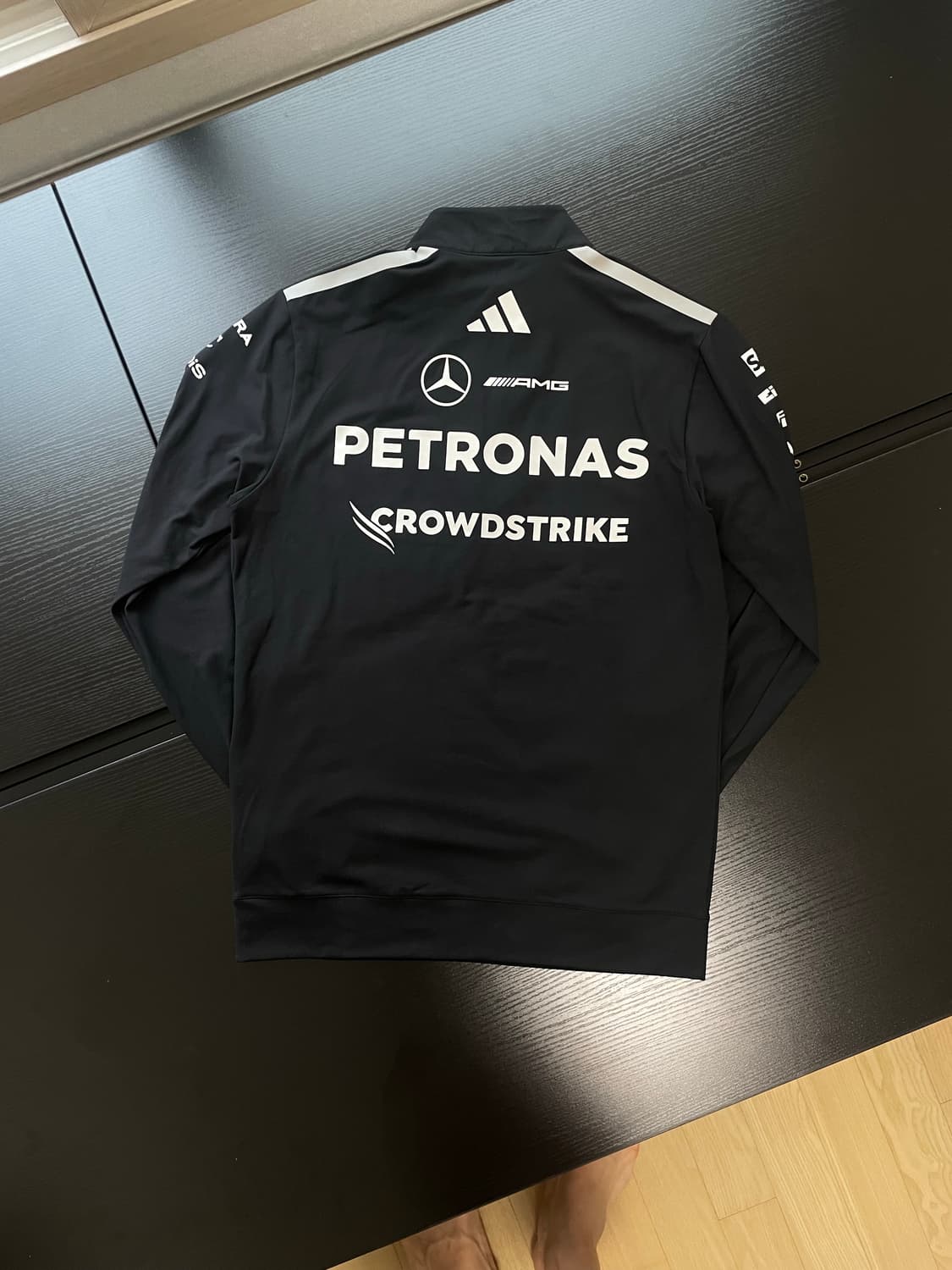 아디다스 메르세데스 f1 엔지니어 쿼터집 상품이미지2