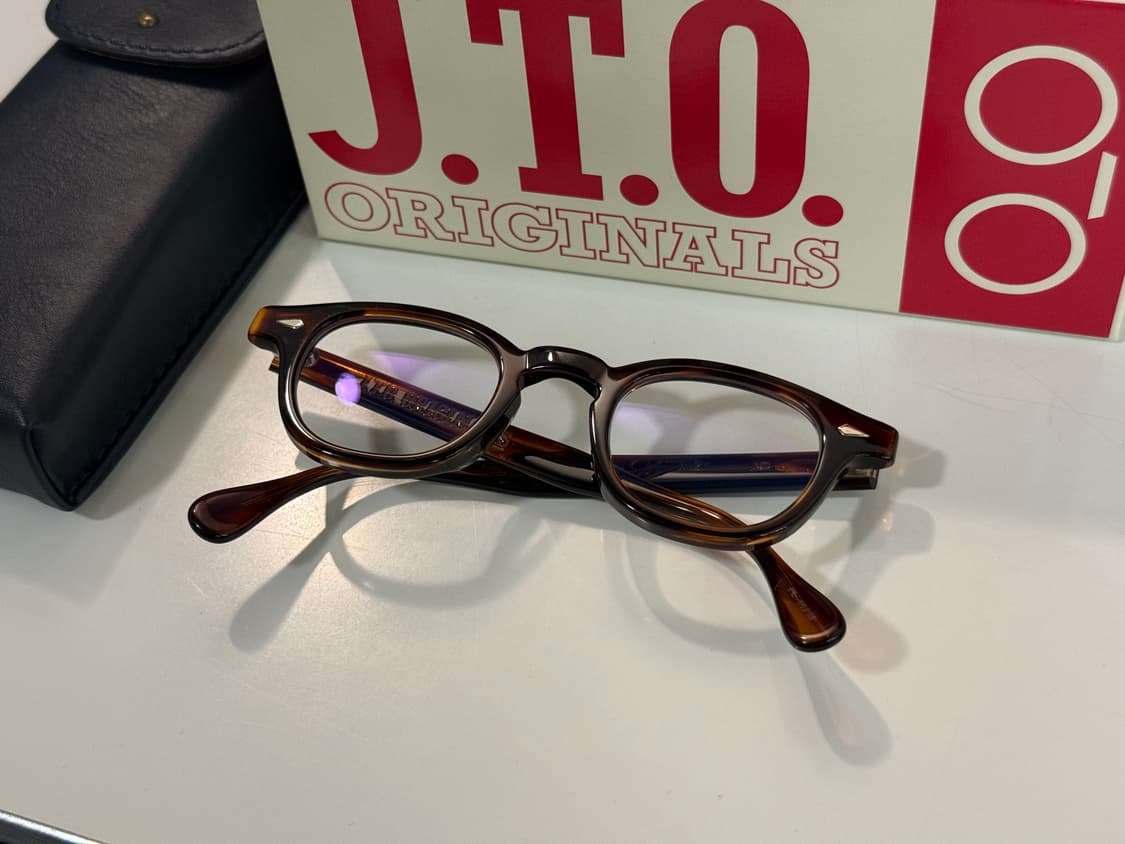 JTO AR 44-24 데미 엠버 상품이미지1