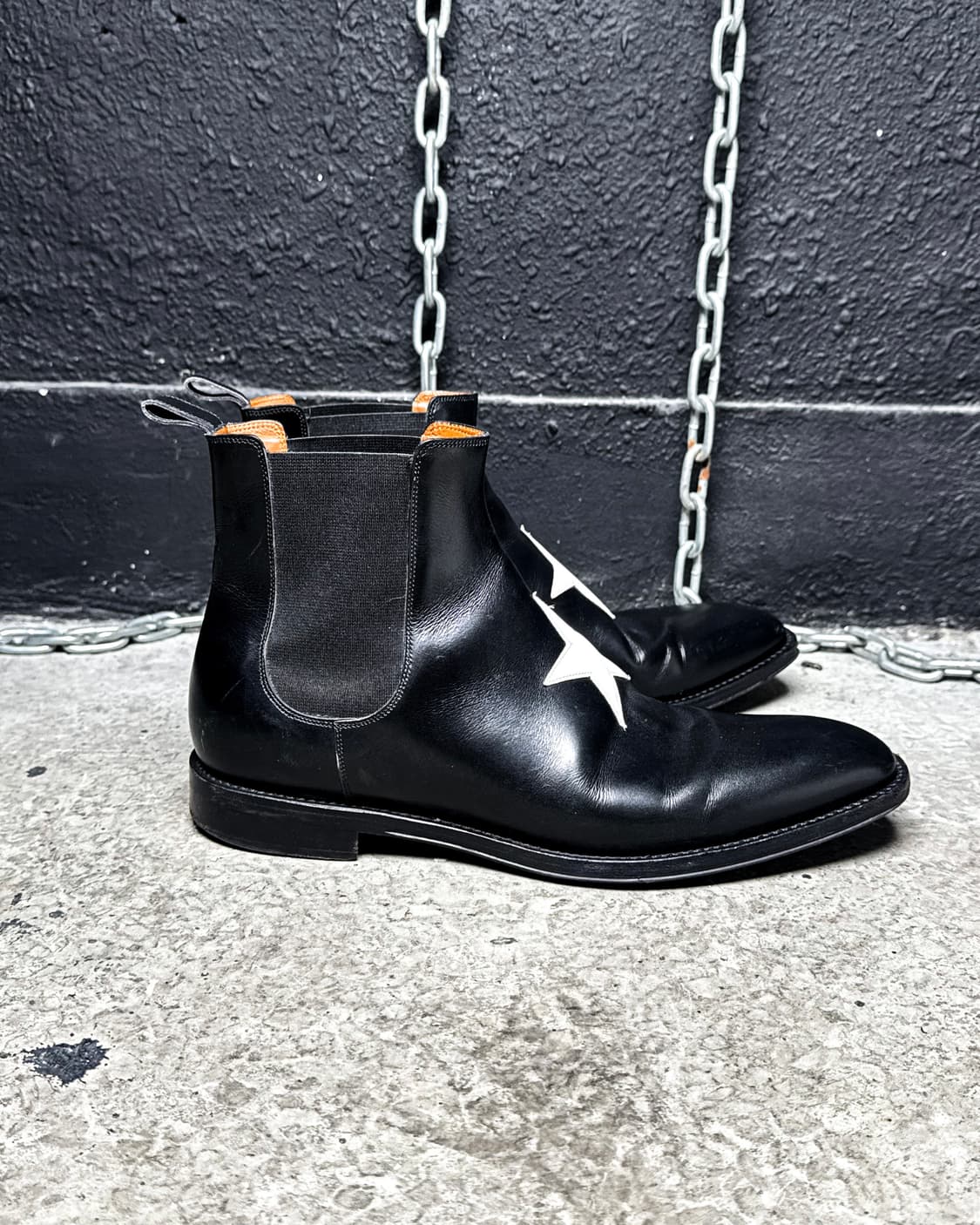 GIVENCHY – Rider Chelsea Star Boots 상품이미지6