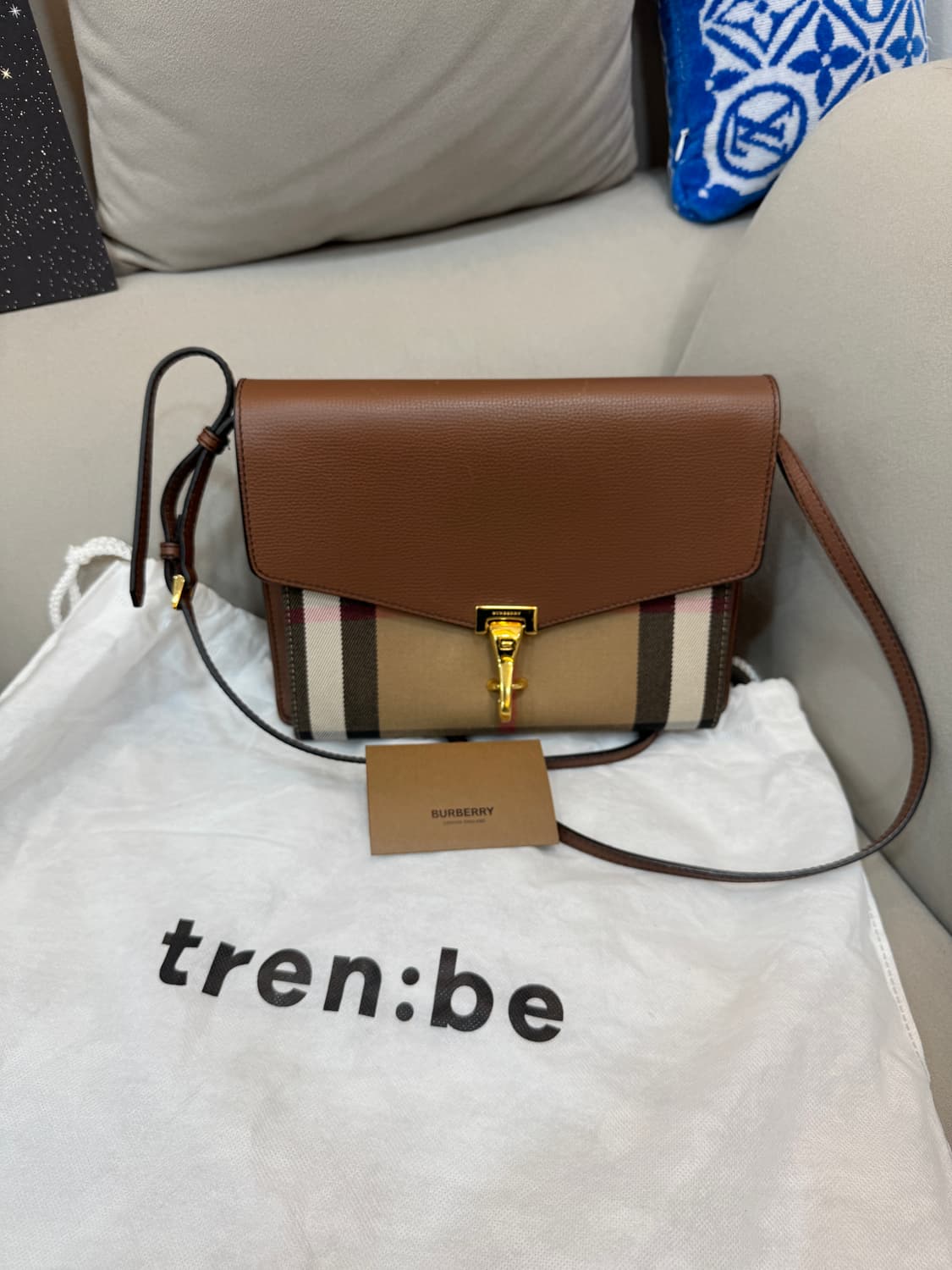 버버리 맥켄 크로스백  상품이미지1