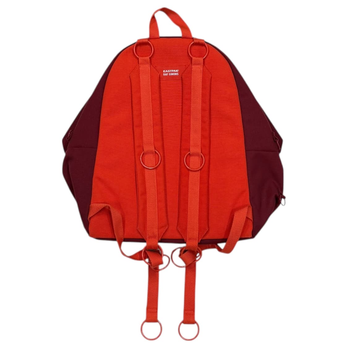 이스트팩 X 라프시몬스 패디드 루프링 백팩 가방 버건디 레드 상품이미지3