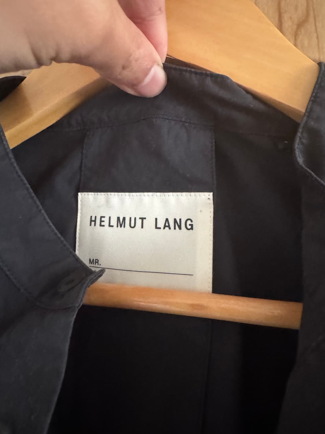 헬무트랭 암버클 블랙셔츠 상품이미지2