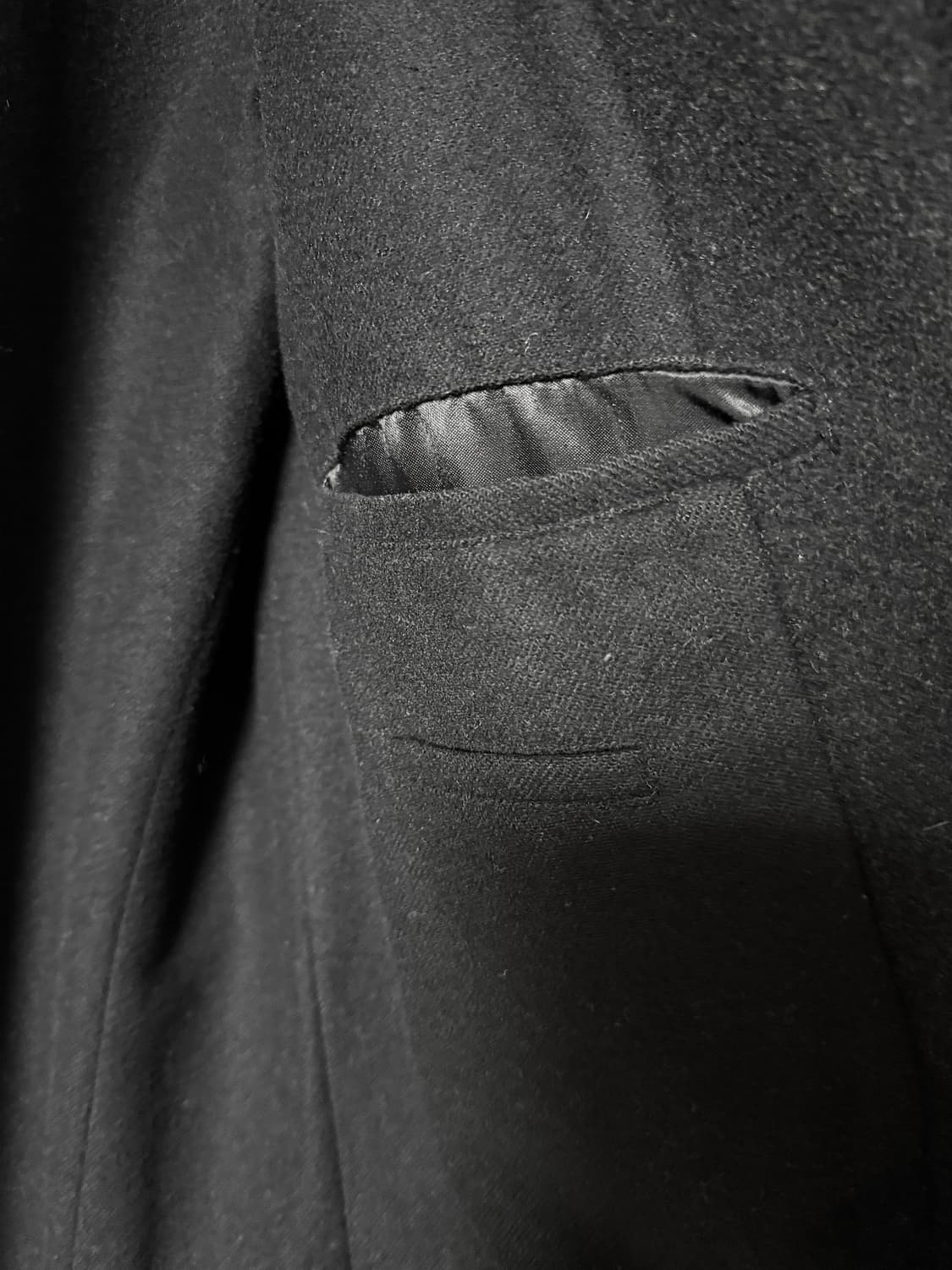 드리스반노튼 히든 밀리터리 헤비울 혼방 코트 상품이미지7