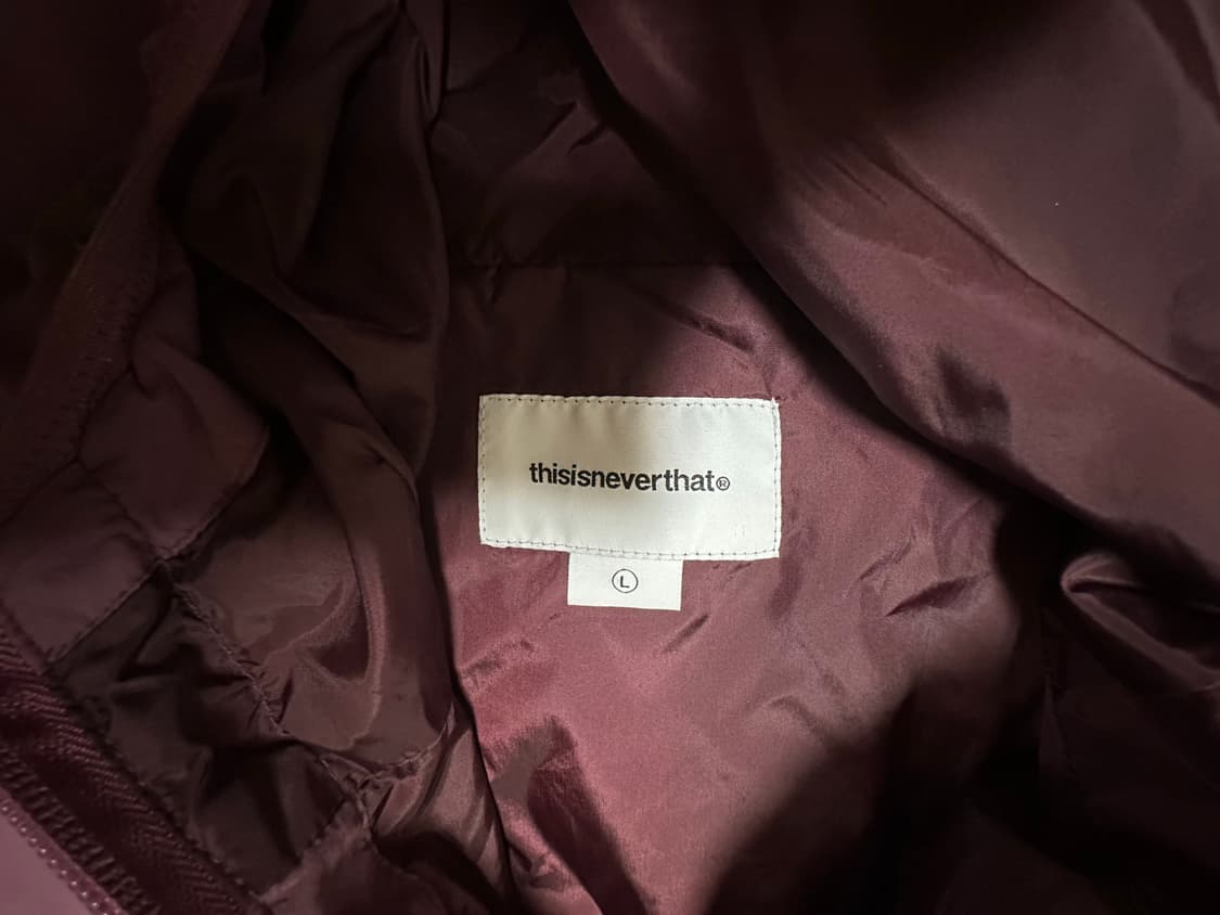 디스이즈네버댓 바람막이 플럼 L 상품이미지5