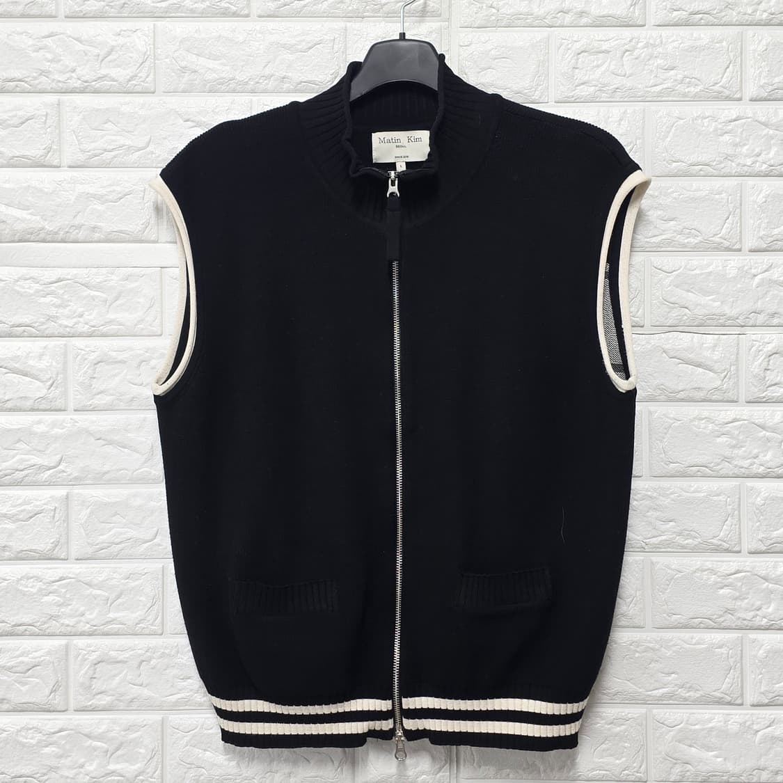 택포_ 마뗑킴 스트라이프 니트 베스트 L 상품이미지1