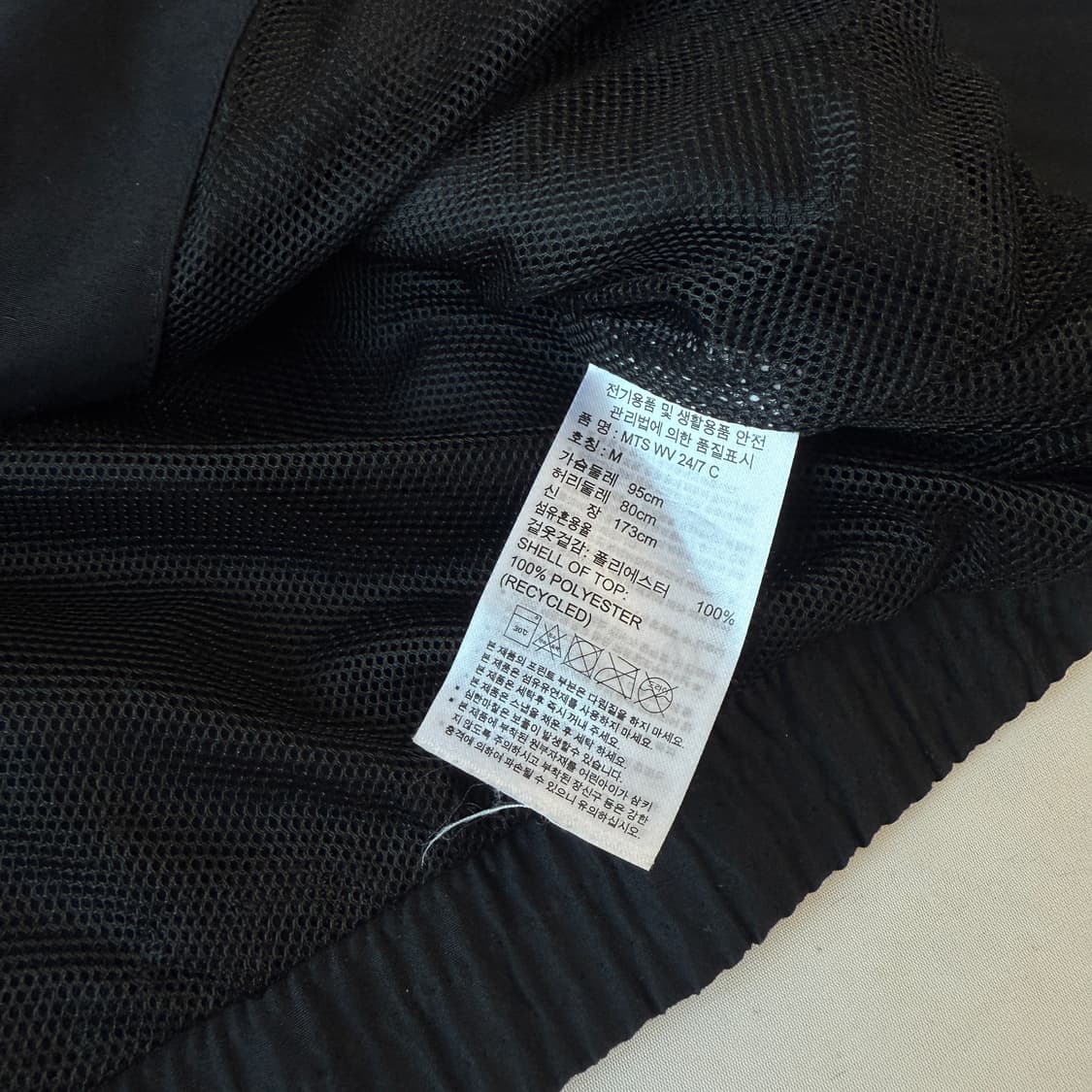 아디다스 블랙 바람막이 M 상품이미지4