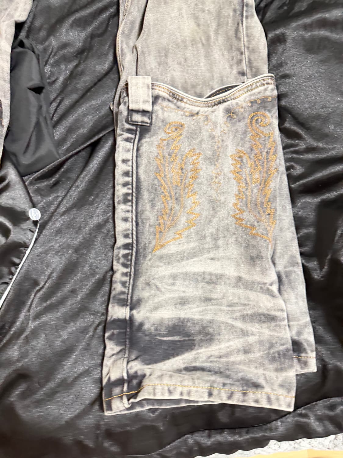 [30] Y/project 와이프로젝트 카우보이 커프스 흑청 상품이미지3