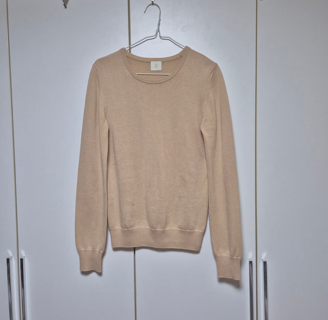 유메르 UMER 베이직 라운드넥 풀오버 니트 베이지 상품이미지1