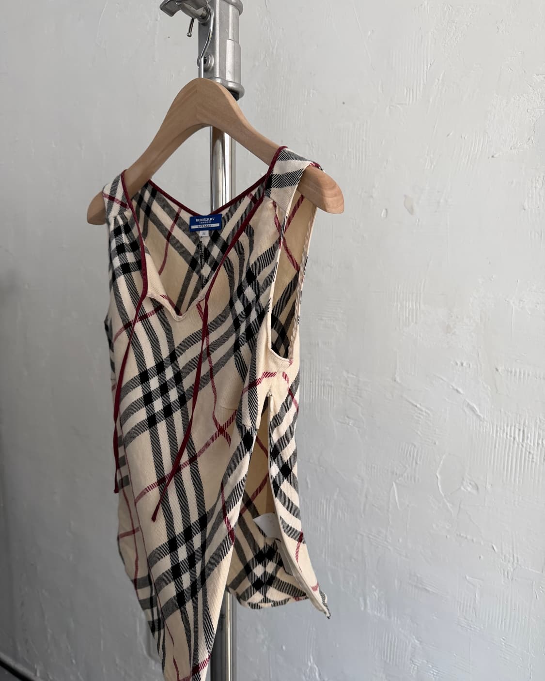 Burberry 버버리 블루라벨 노바체크 슬리브리스 탑 상품이미지6