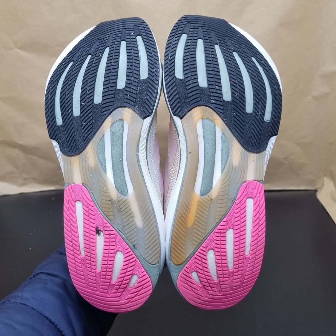 아디다스 슈퍼노바 라이즈2 여성운동화230  상품이미지3