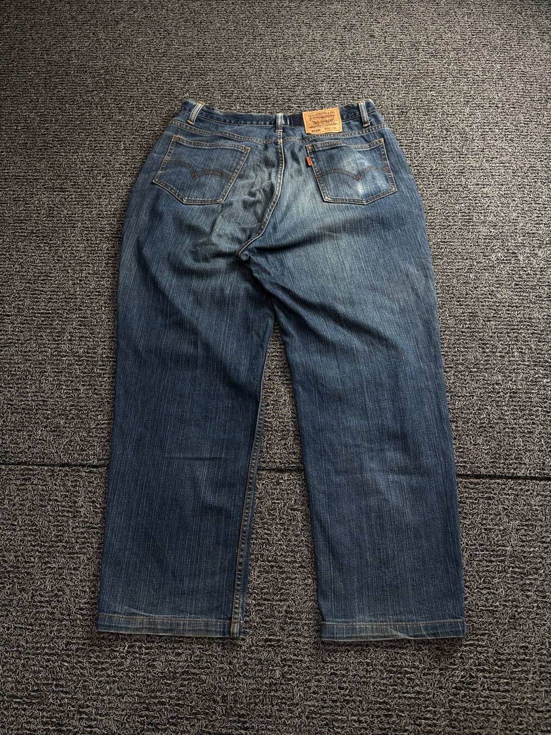 리바이스 오렌지탭 og  220 워싱 데님 팬츠 1493 상품이미지4