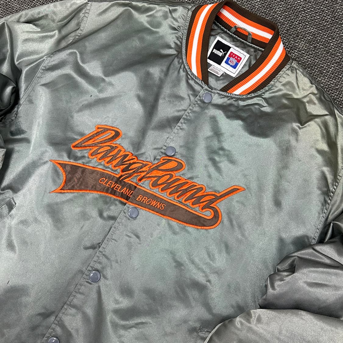 푸마 90s NFL클리블랜드브라운스 새틴 스타디움점퍼 XL 상품이미지4