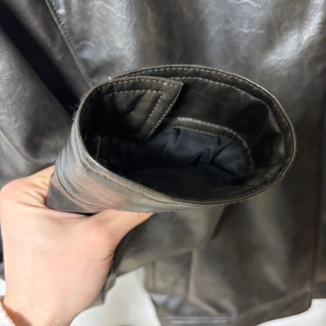 아모멘토 비건 레더 블루종 상품이미지4