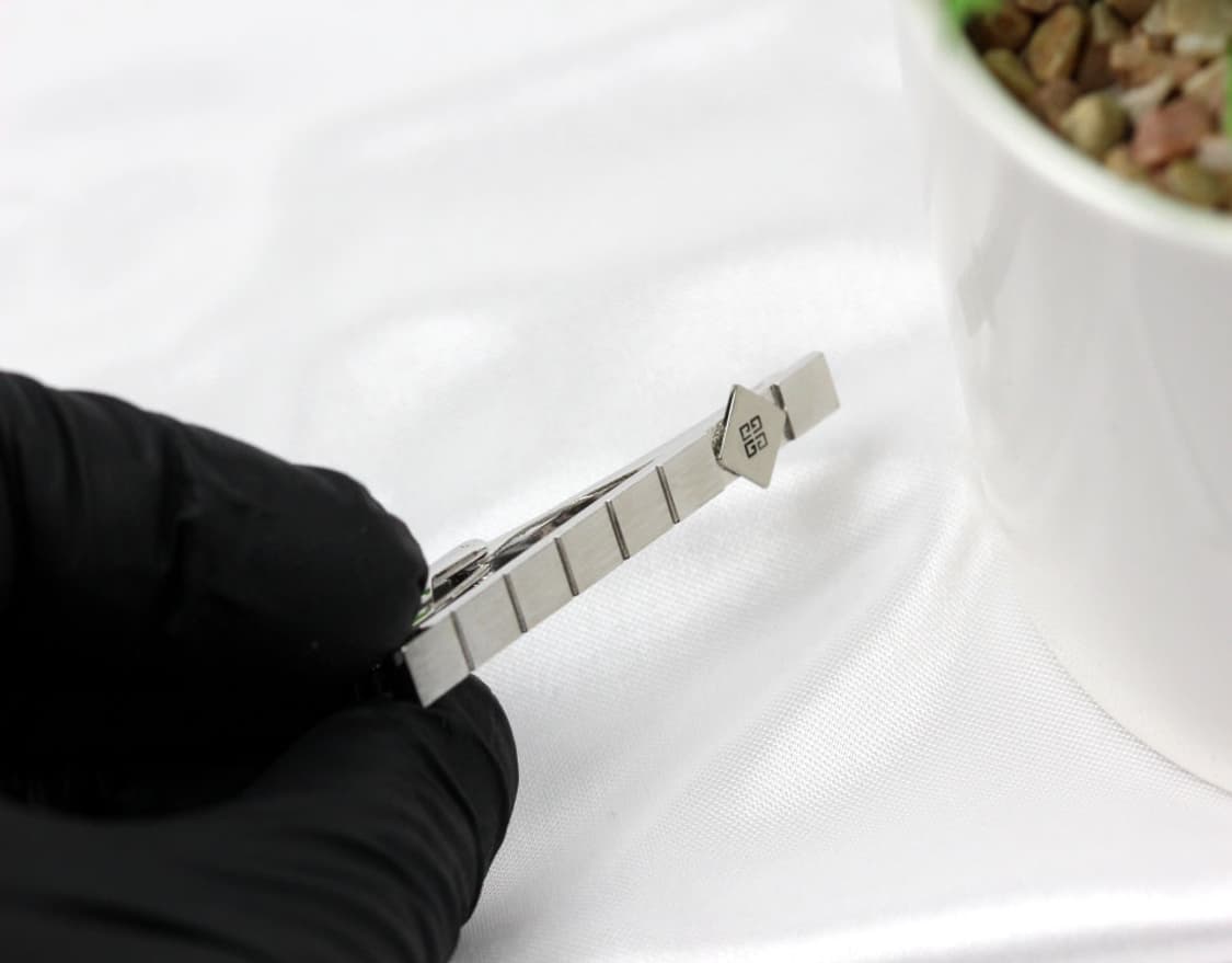 지방시 B+등급 5cm 남자 명품 넥타이핀 상품이미지4