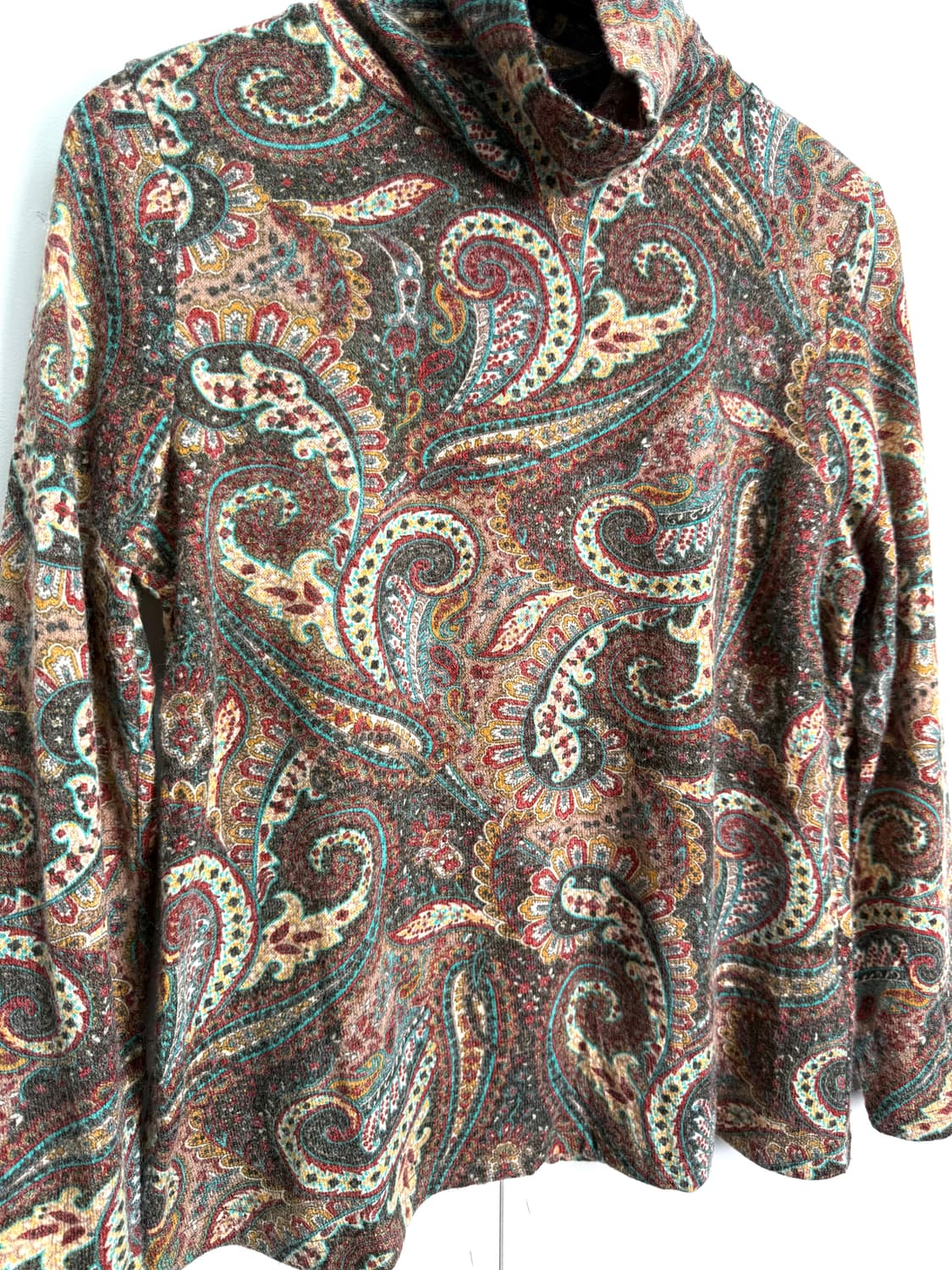 celeane 페이즐리 하이넥 슬리브 상품이미지2