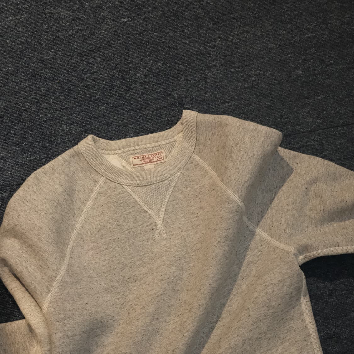 wallace barnes 스웻셔츠 상품이미지3