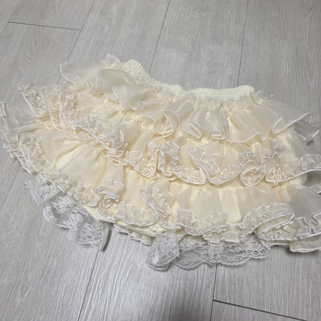 마지막가격) 새상품) 러프넥 튜튜 팬츠 스커트 크림 (실사O) 상품이미지7