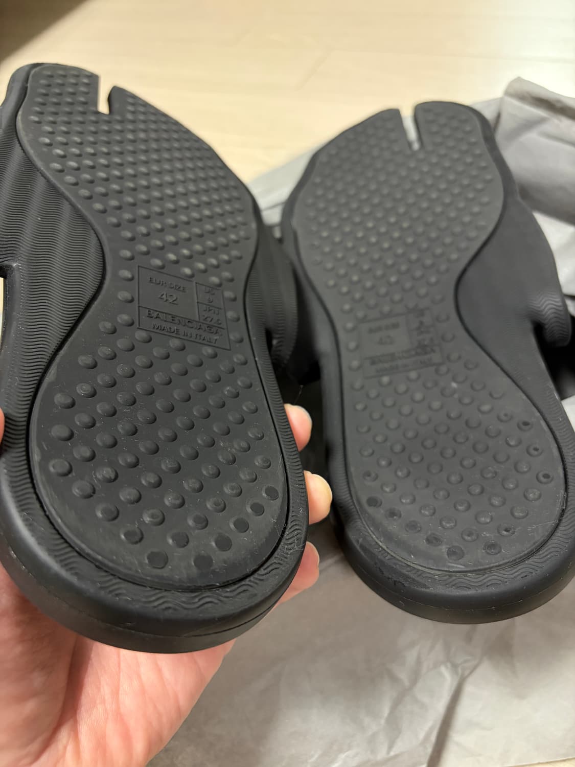 발렌시아가 플립플랍 쪼리  상품이미지5