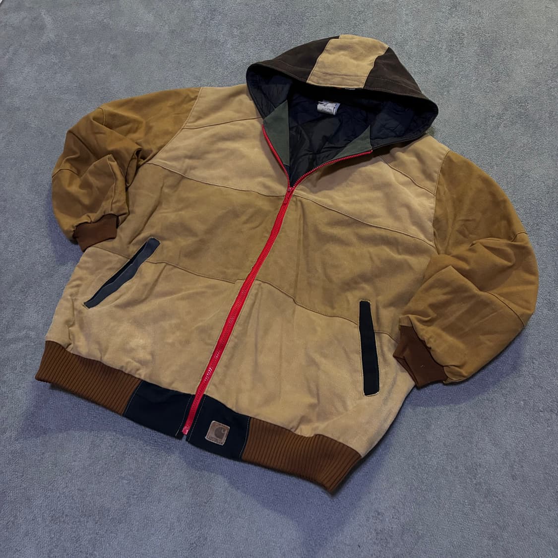 칼하트 패치워크 후드자켓 105 상품이미지1