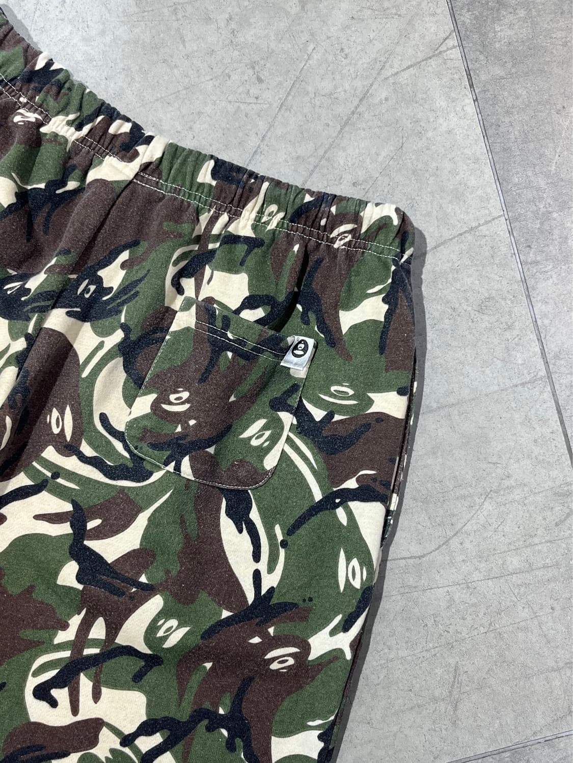 Bape 에이프 카모 셋업 반팔 티셔츠 반바지 상품이미지10