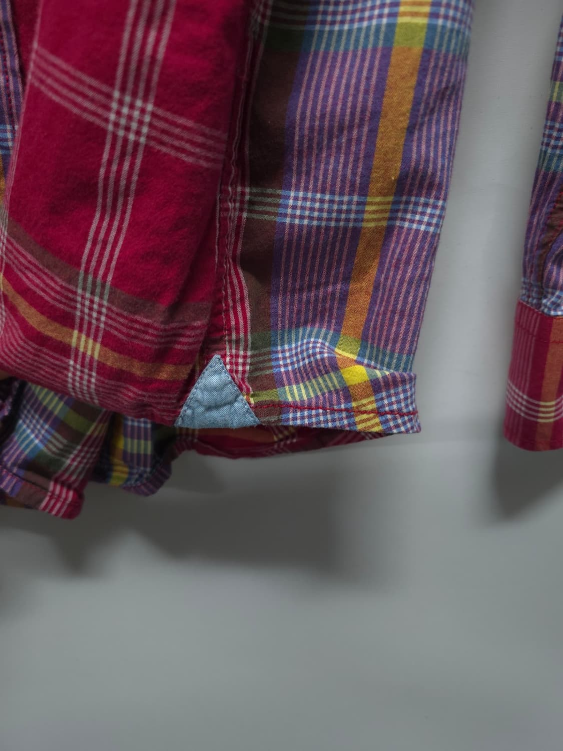 타미힐피거 여성 슬림핏 레드 체크 셔츠(66~66반) 상품이미지7