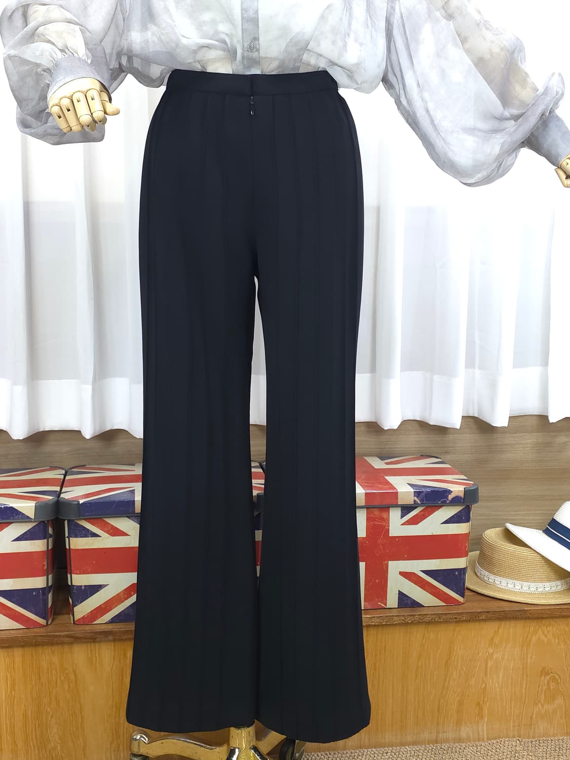 핀턱 부츠컷 슬렉스 상품이미지2