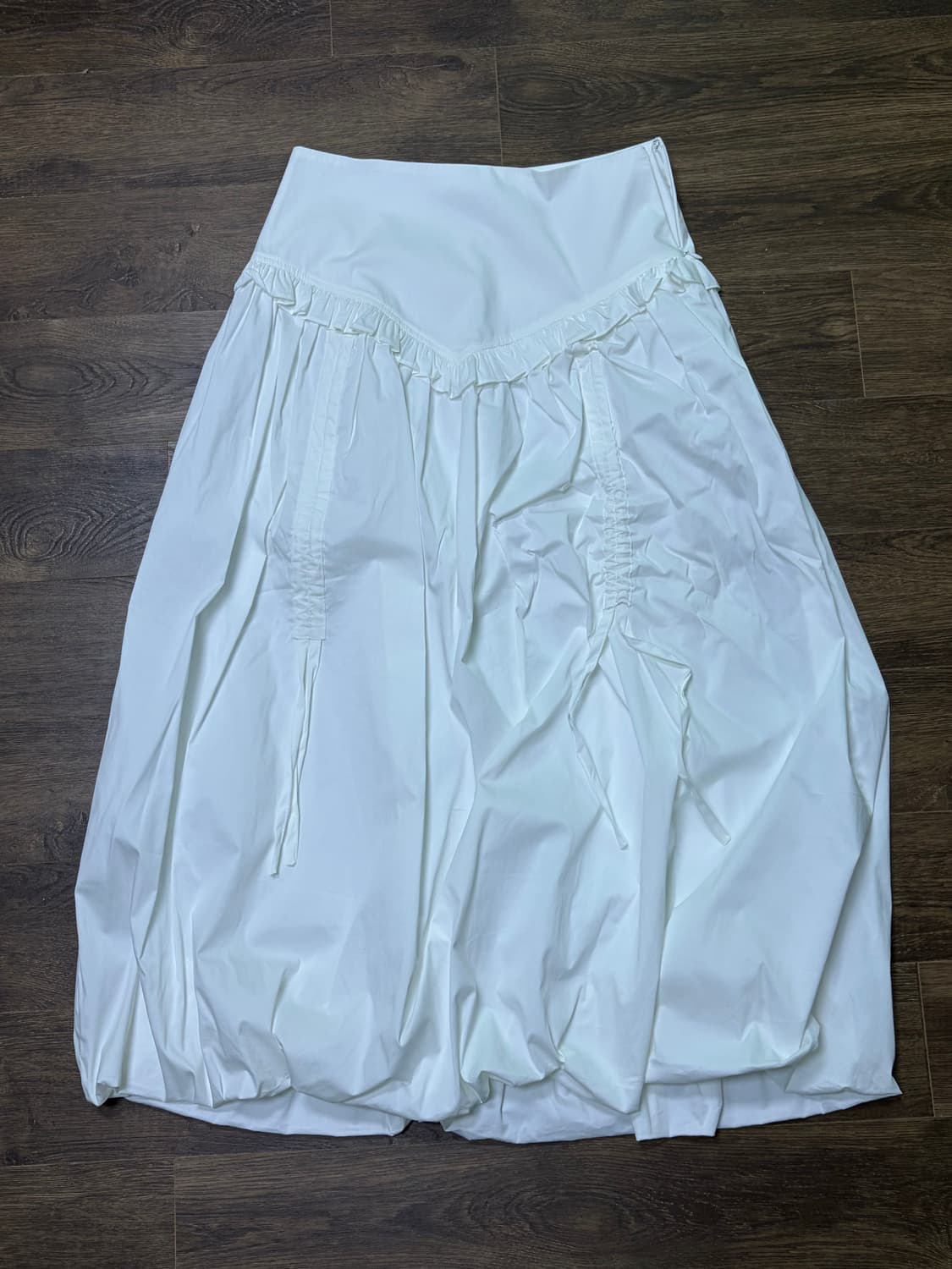 밀로우먼 벌룬 셔링 스커트 (화이트) 상품이미지4