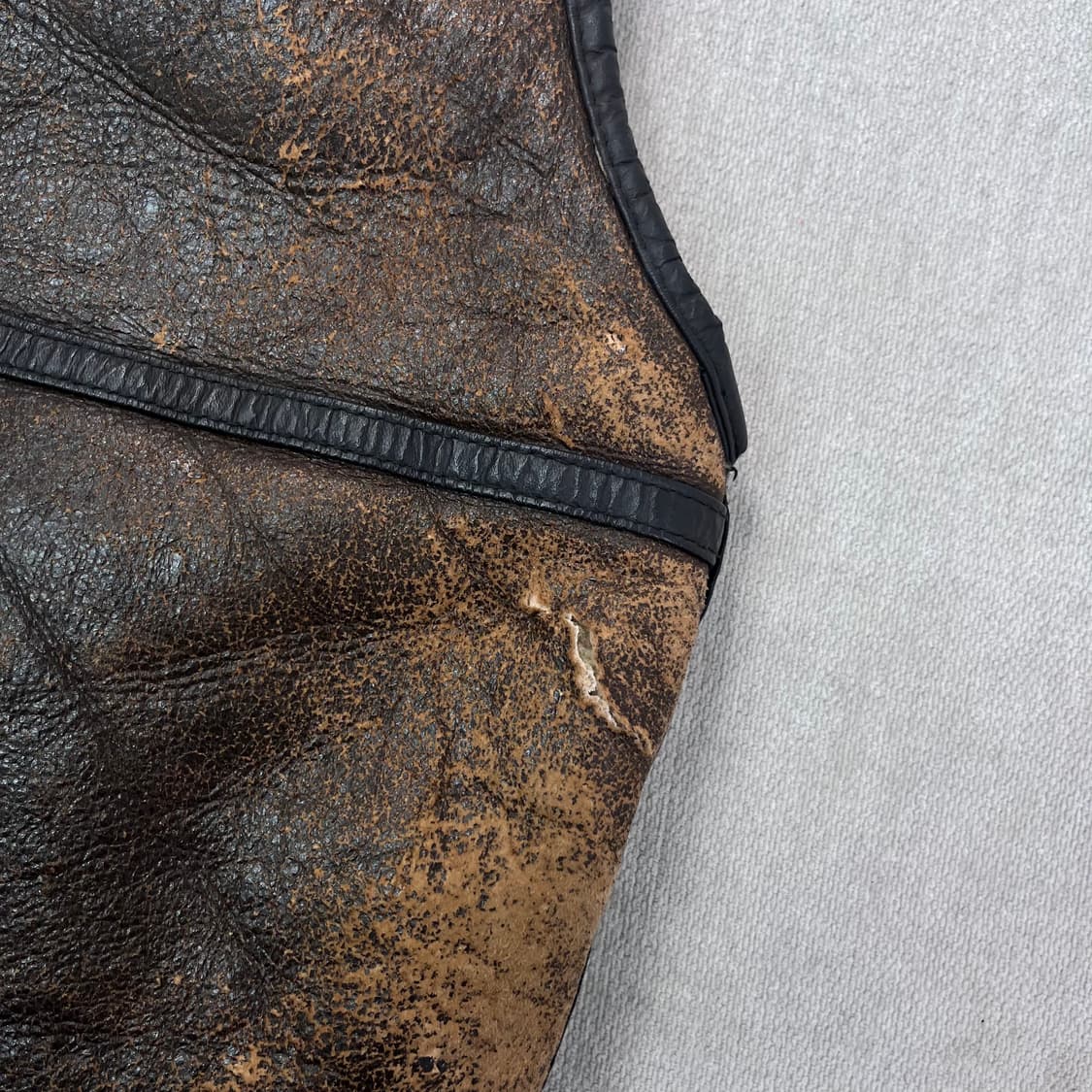 100 90s 미군 USA B-3 양털 무스탕 조끼 상품이미지5