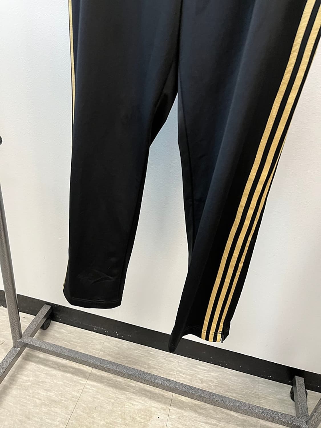 38) 아디다스 골드 삼선 트랙팬츠  상품이미지2