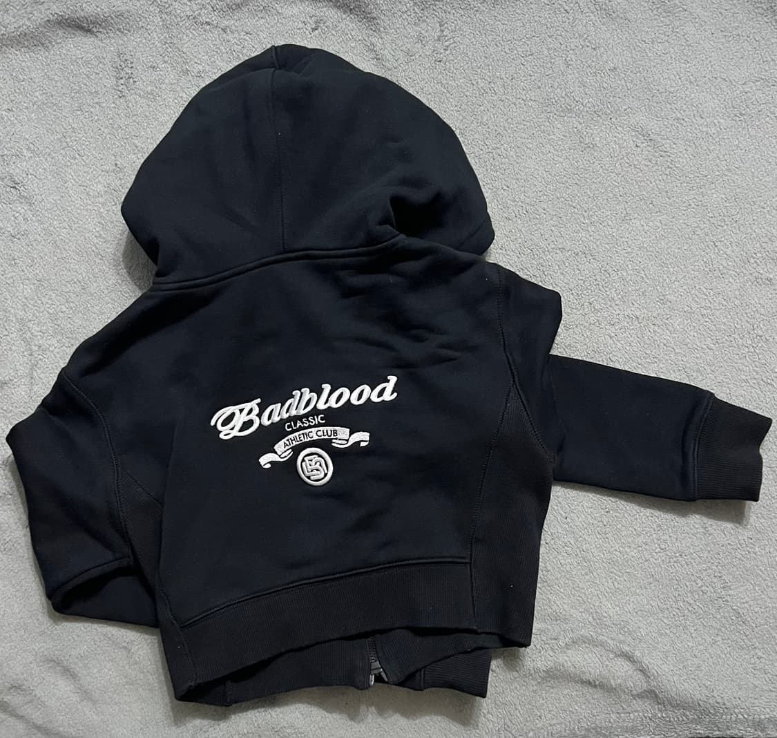 배드블러드 크롭 후드집업 검정 S 상품이미지2