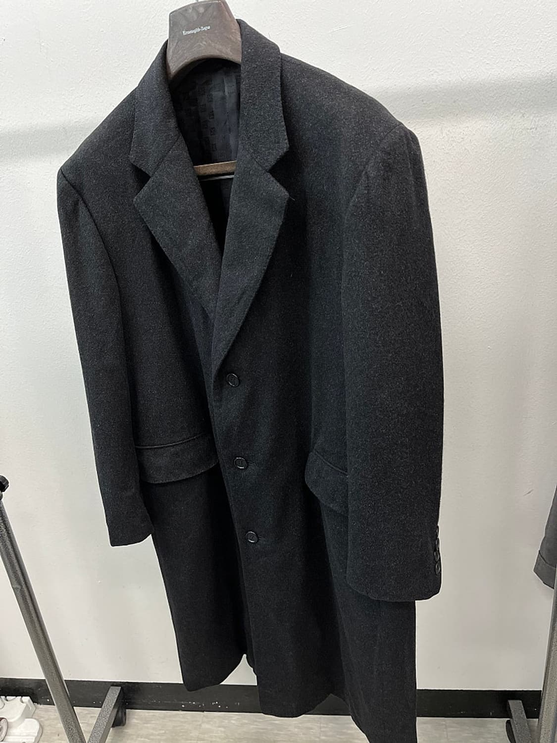 105) 지방시 캐시미어100% 코트 상품이미지1