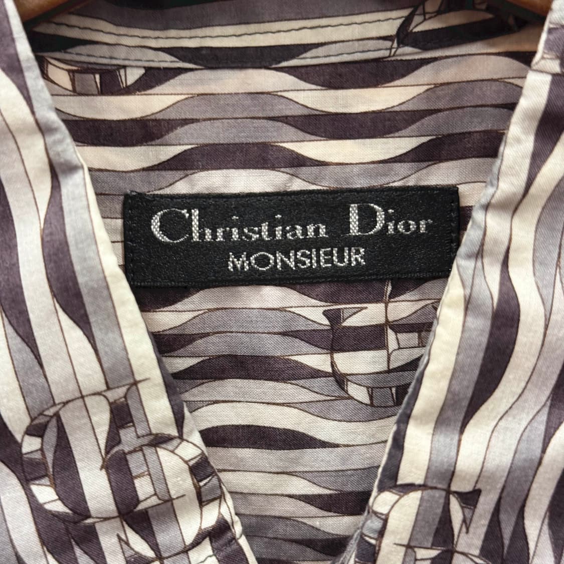 크리스찬 디올 무슈 모노그램 스트라이프 패턴 반팔 셔츠 그레이 상품이미지8