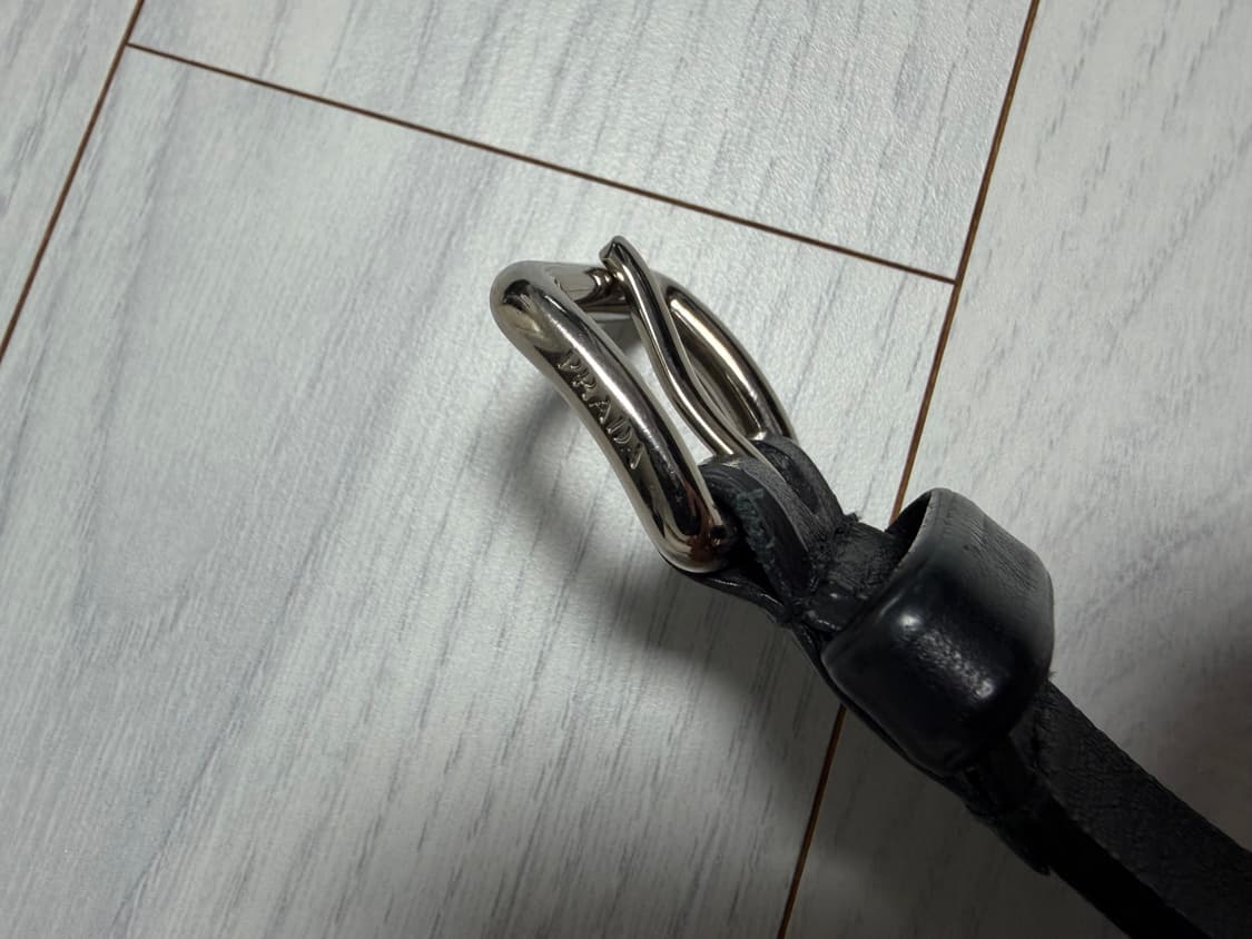 프라다 가죽 벨트 팝니다 상품이미지5