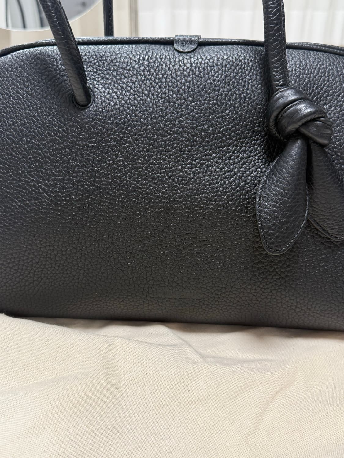 자크뮈스 투리스모 미디엄 블랙 상품이미지2