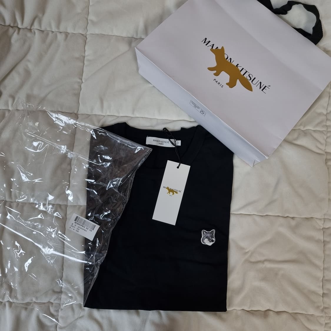 메종키츠네 그레이폭스 패치 라운드 반팔티셔츠 상품이미지3