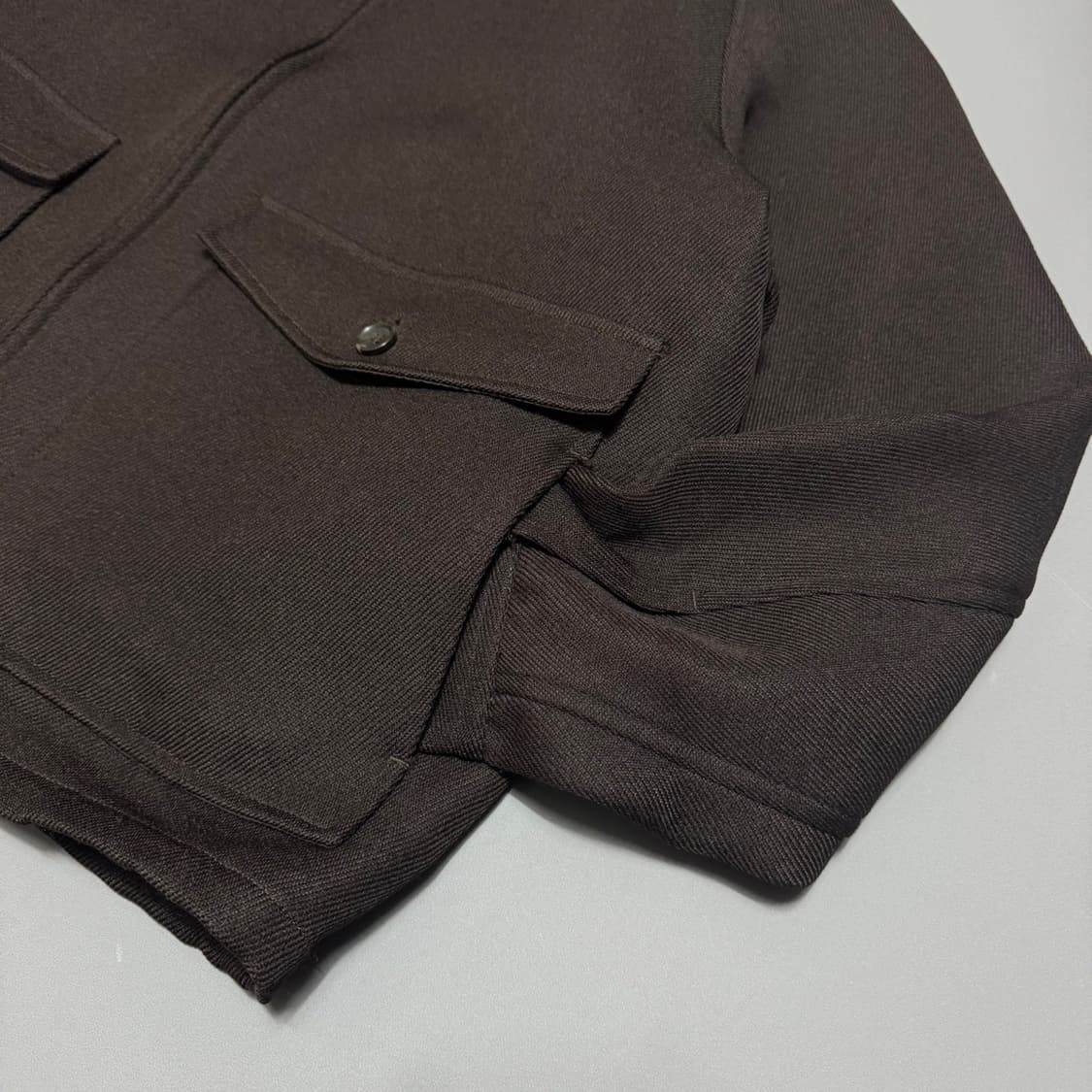 프릭스스토어 다크브라운컬러 폴리에스터 혼방 헤링턴 블루종 자켓 상품이미지4