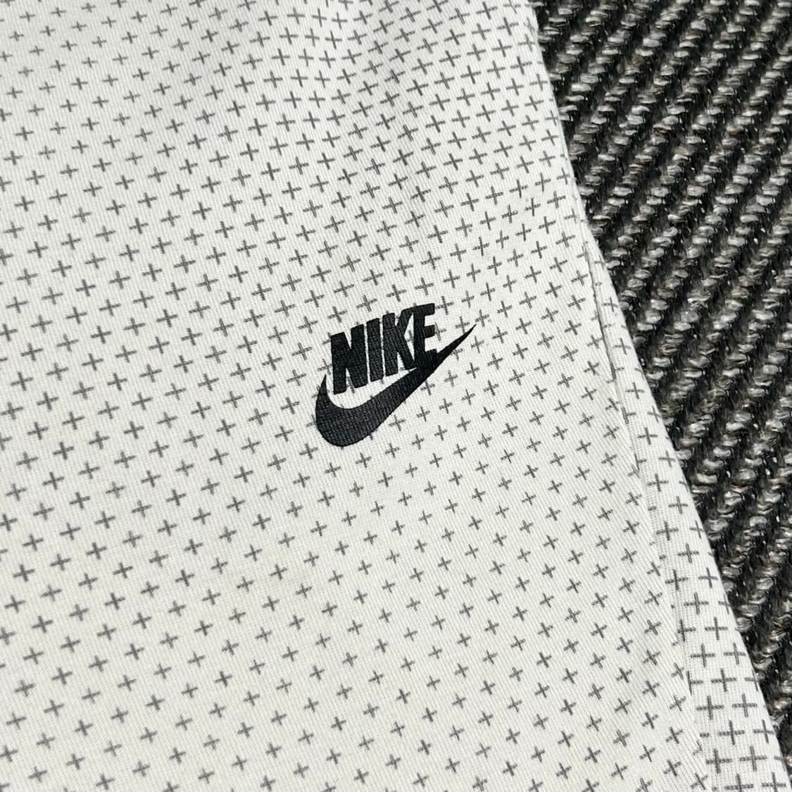 [2XL] Nike 나이키 테크팩 도트 아이보리 반바지 상품이미지4