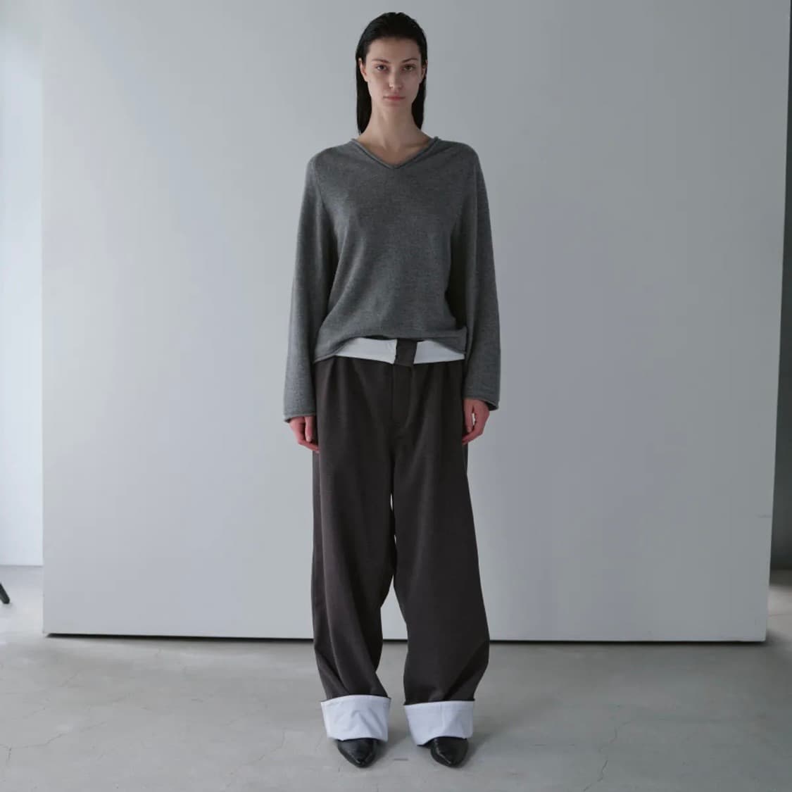 25FW 오브헤덴 세렌 브이넥 울 니트 상품이미지1