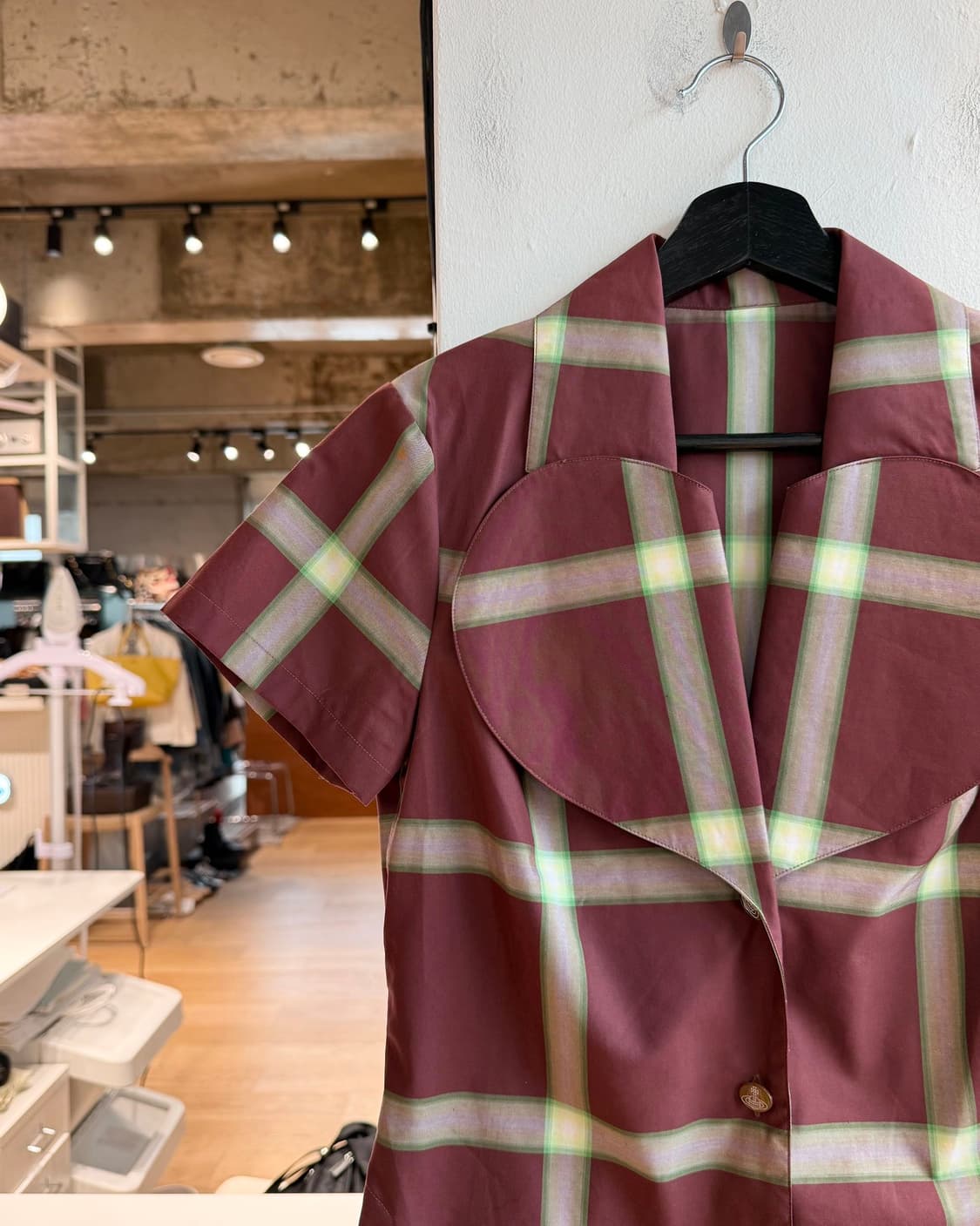 비비안 웨스트우드 레드라벨 하트 카라 체크 하프 셔츠 상품이미지3