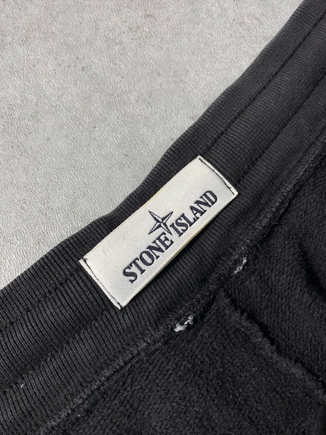 [L] Stone Island 스톤 아일랜드 루즈핏 스웻팬츠 상품이미지8