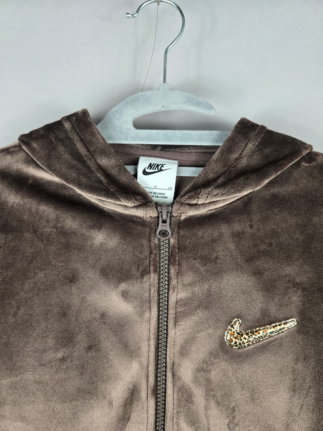 [무료배송]나이키 S 여성 벨벳 벨루아 크롭 트레이닝 후드 집업 자켓 상품이미지2