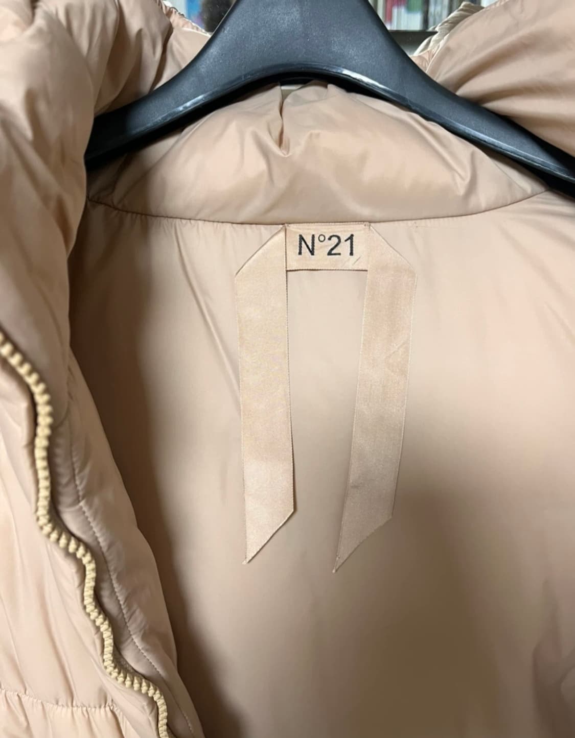 No.21 누메로 벤투노 베이비 핑크 패딩 조끼_55 사이즈 상품이미지4