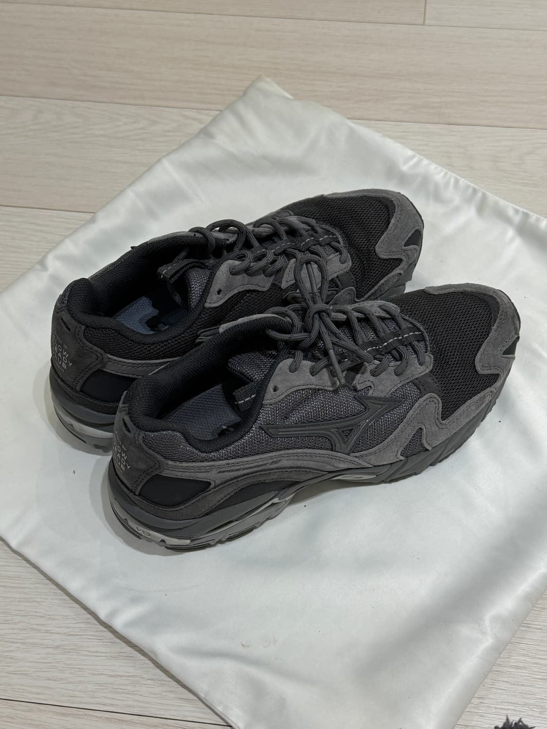 ‼️이사 처분 (새상품) 미즈노 웨이브 라이더 10 슬로우 스테디클럽 블 상품이미지1