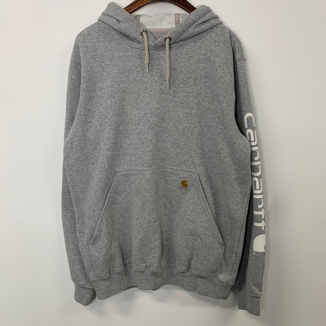 칼하트 레터링 그레이 후드티 상품이미지2