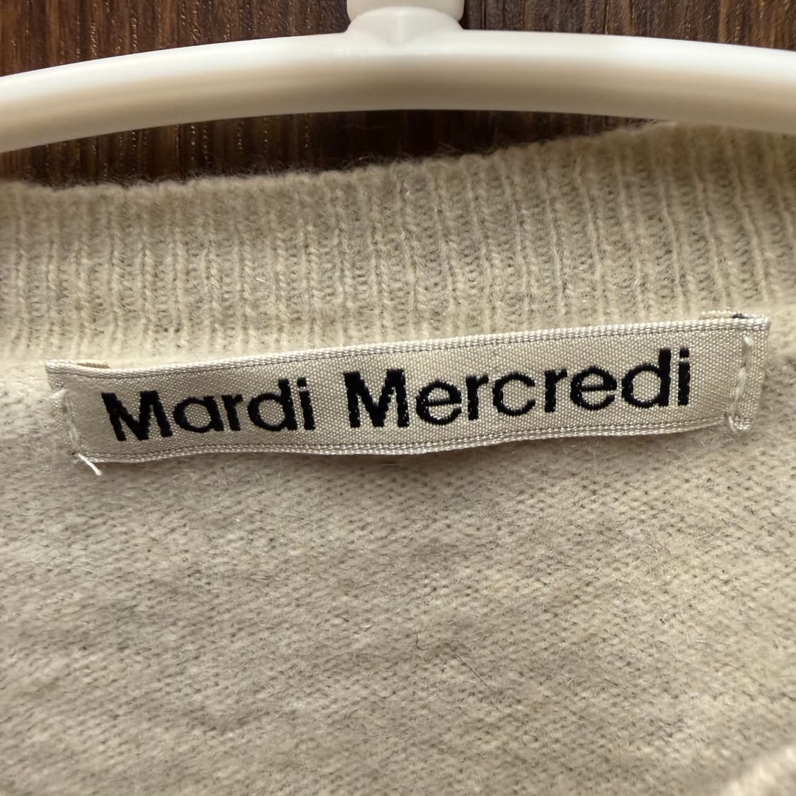 마르디 메크르디 캐시미어 가디건  상품이미지2