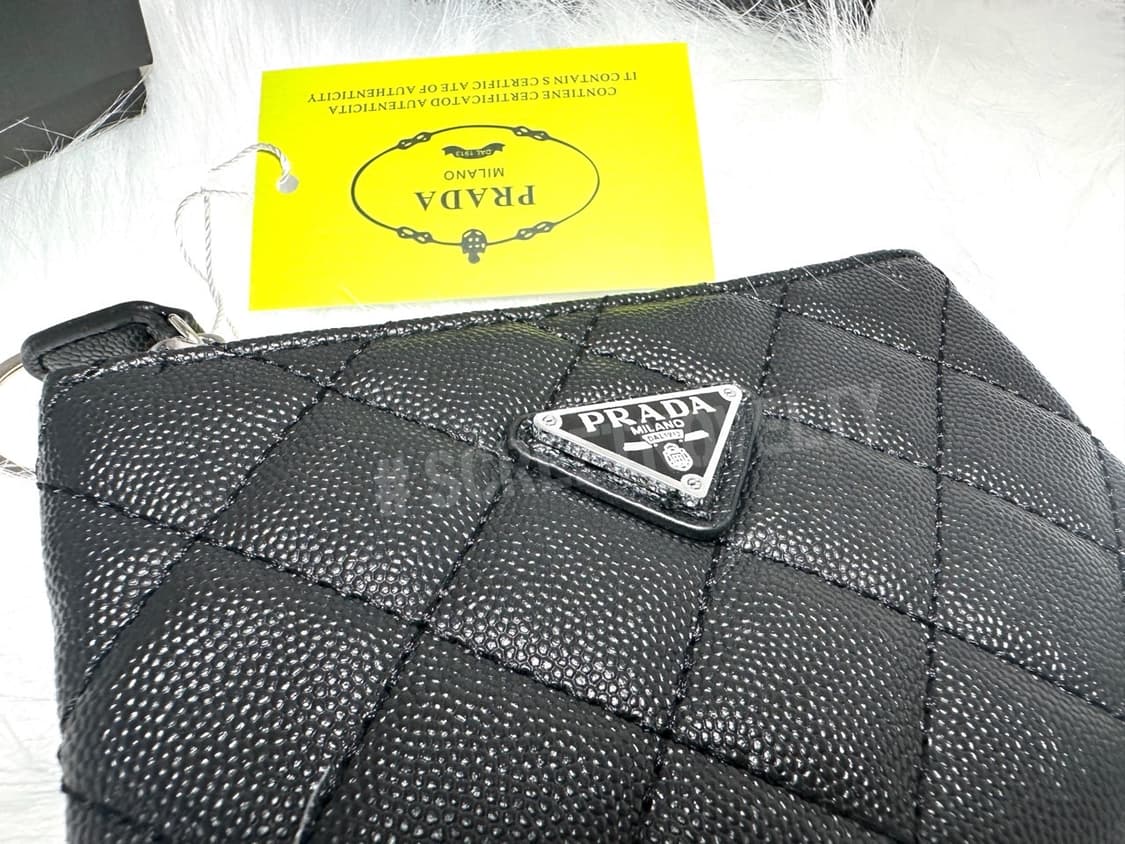 프라다뷰티 캐비어 미니 파우치 동전지갑  풀박스 상품이미지8