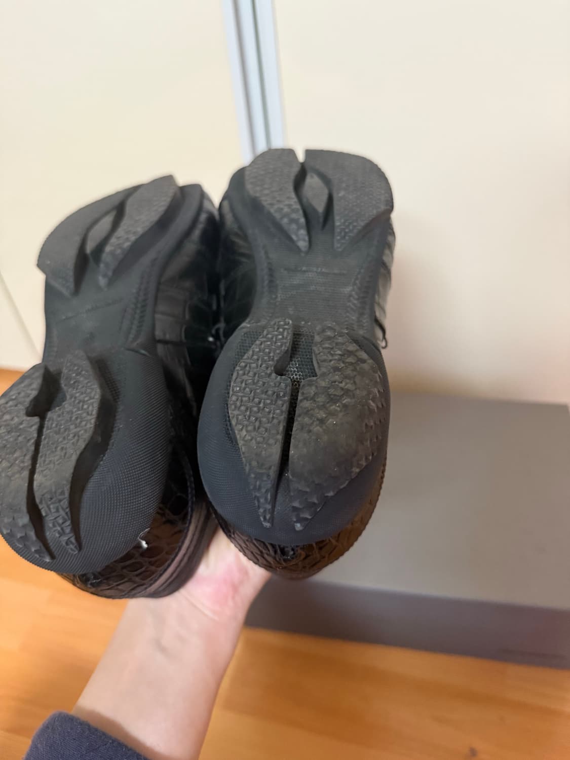 [판매] (45) 키코 코스타디노브 피셔맨 로퍼 블랙 상품이미지6