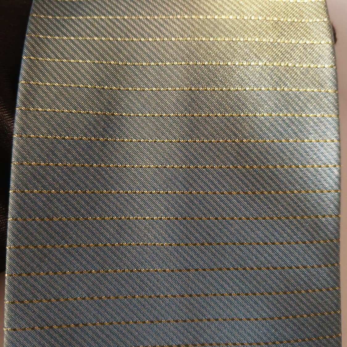 발렌티노 실크 스트라이프 넥타이 10.1cm A+등급 A19319
 상품이미지9